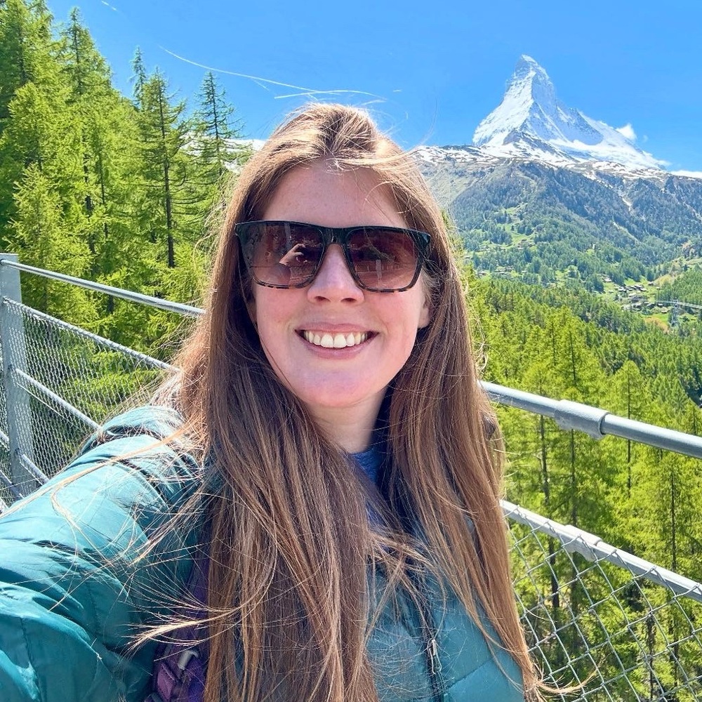Meet your Posher, Catherine